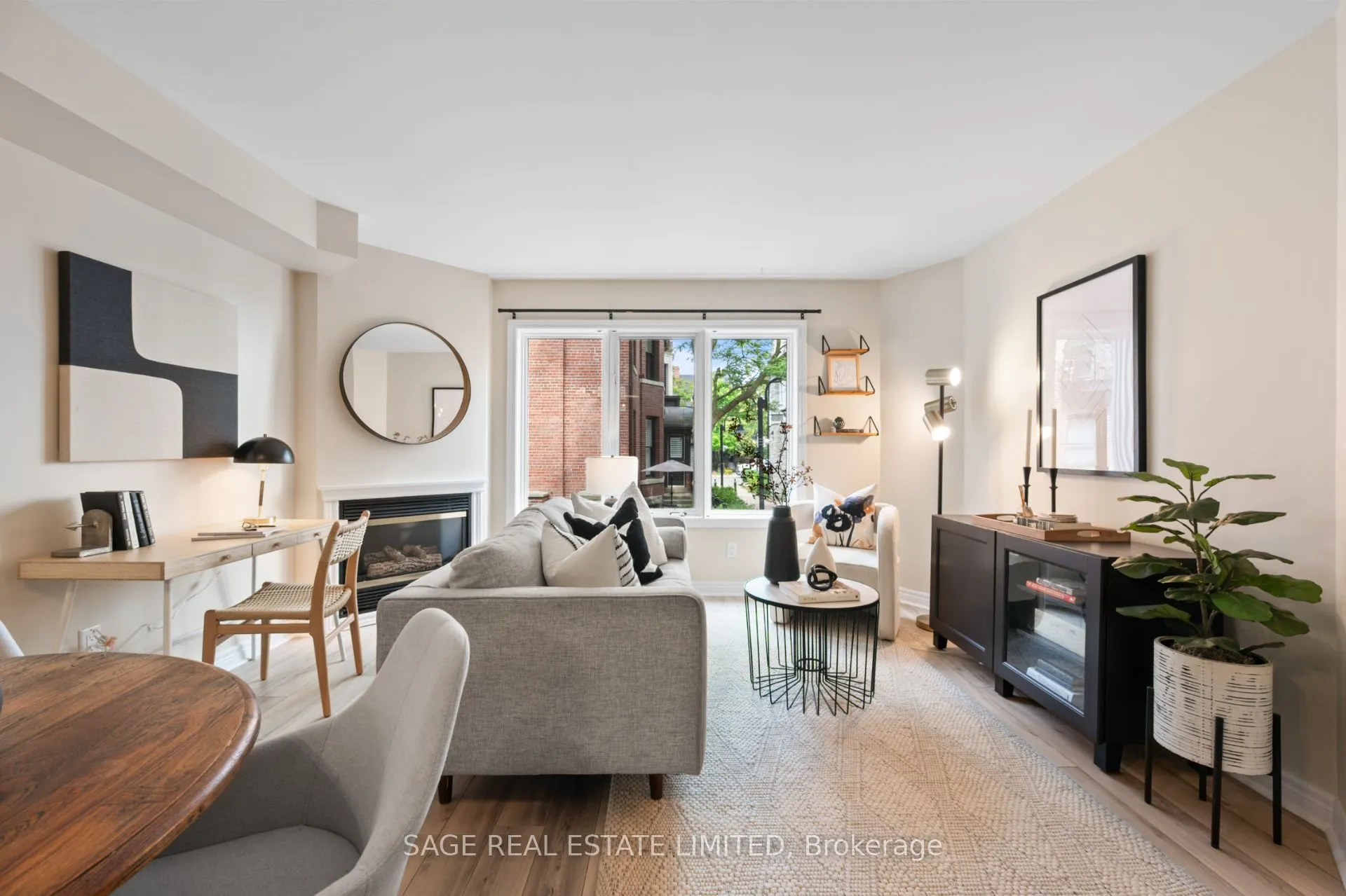 232 St George Street, #15