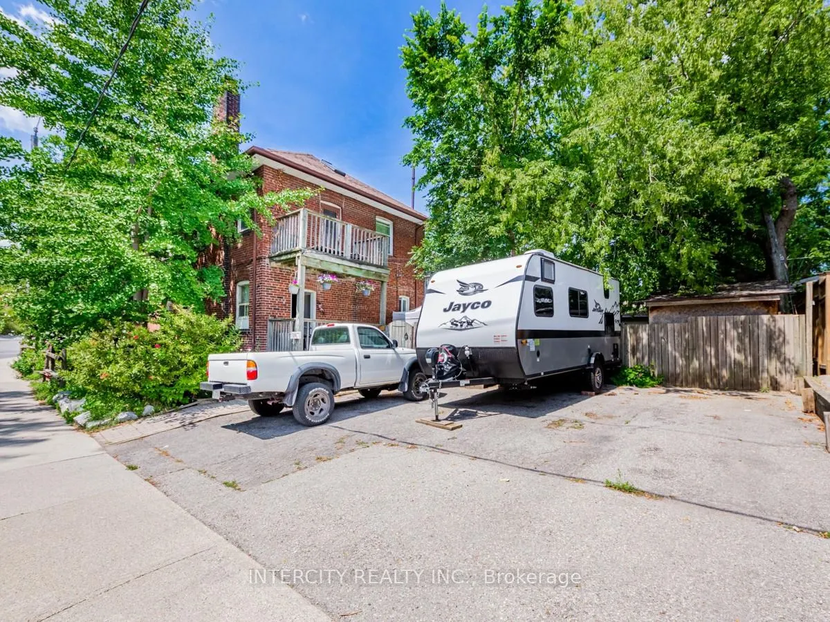 111 Alberta Avenue