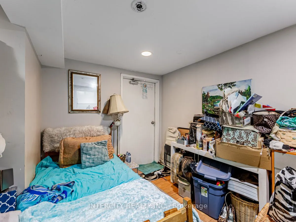 111 Alberta Avenue