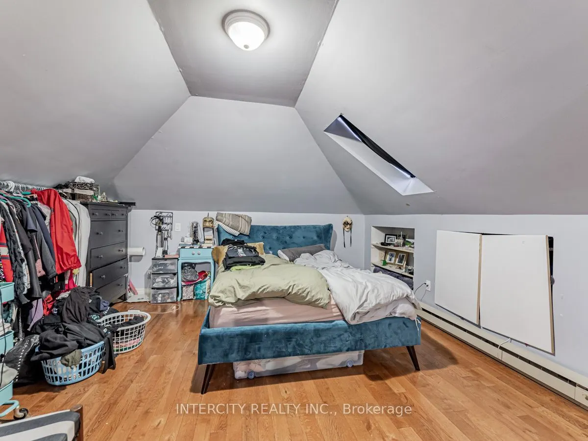 111 Alberta Avenue