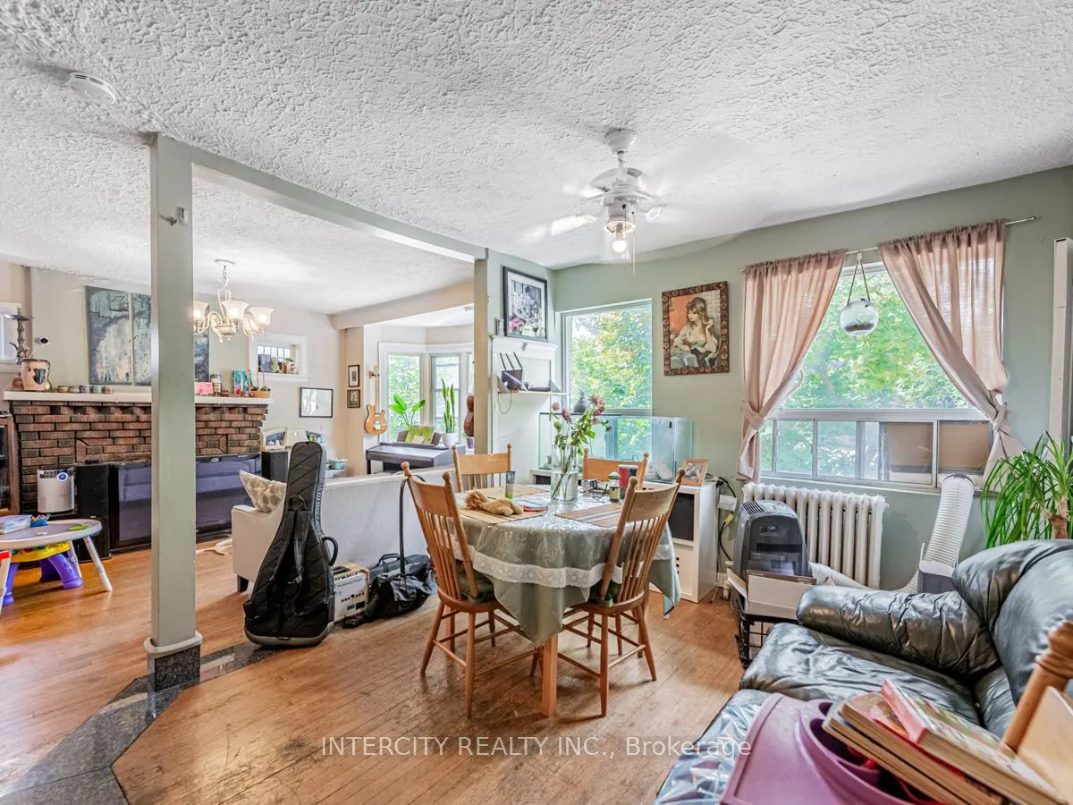 111 Alberta Avenue