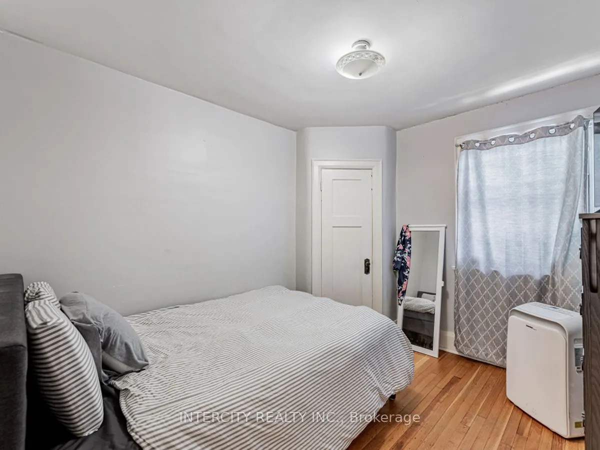 111 Alberta Avenue