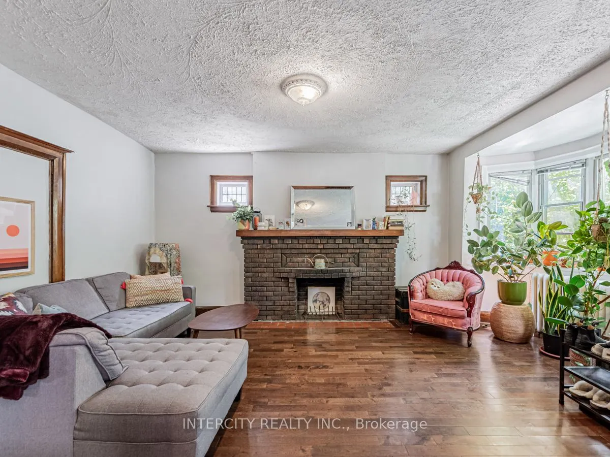 111 Alberta Avenue