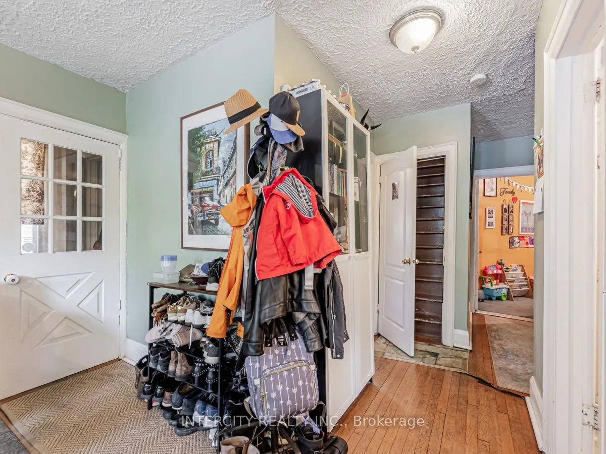 111 Alberta Avenue