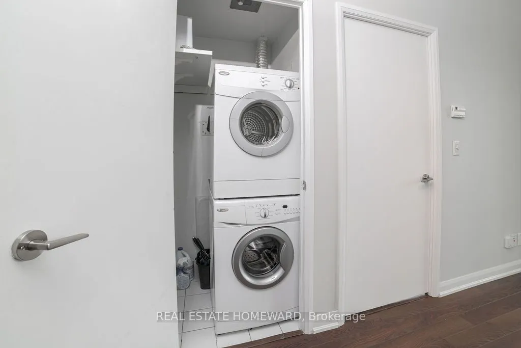 500 Sherbourne Street, #1407