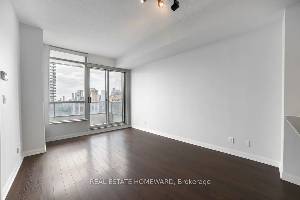 500 Sherbourne Street, #1407