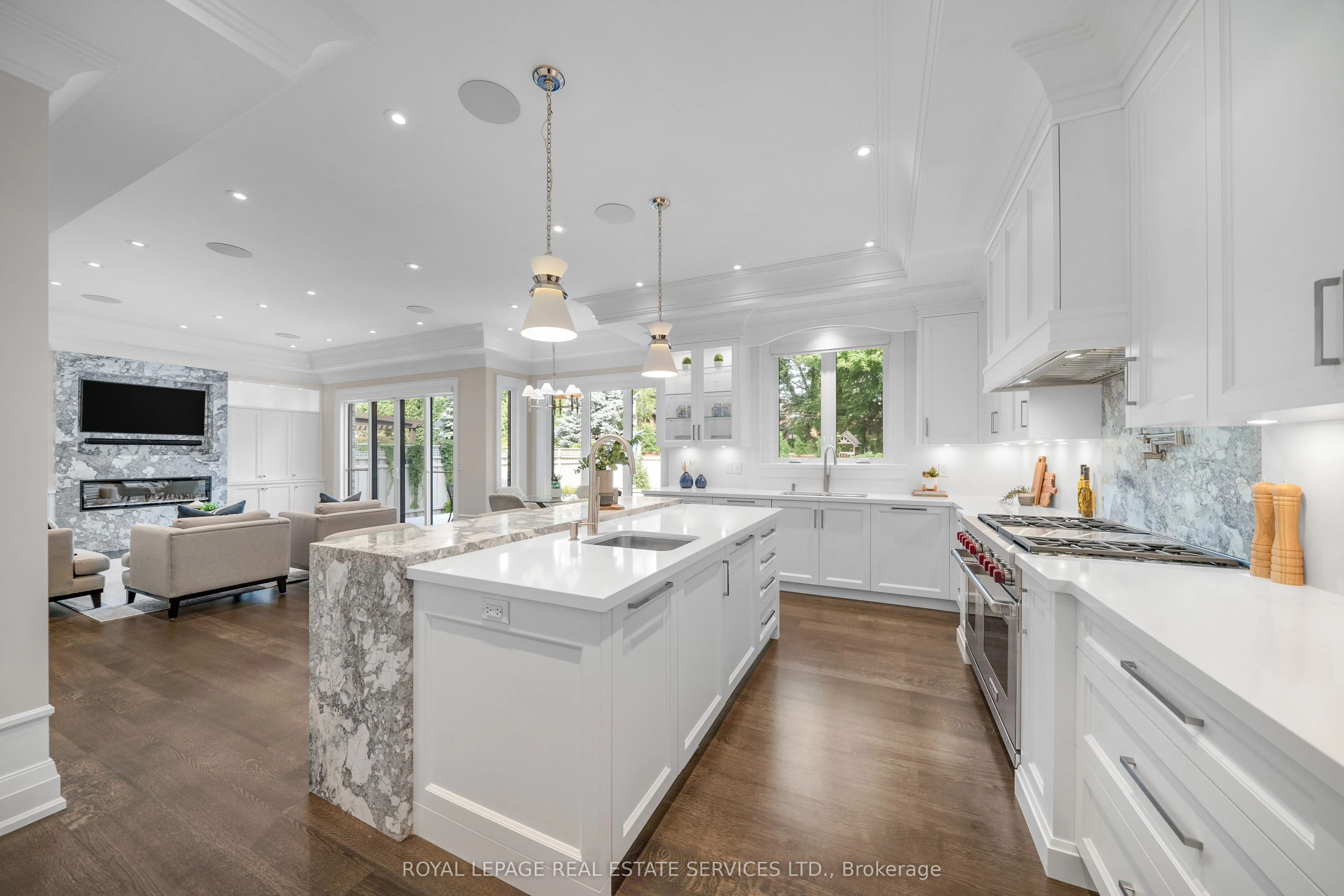 83 Kimbark Boulevard