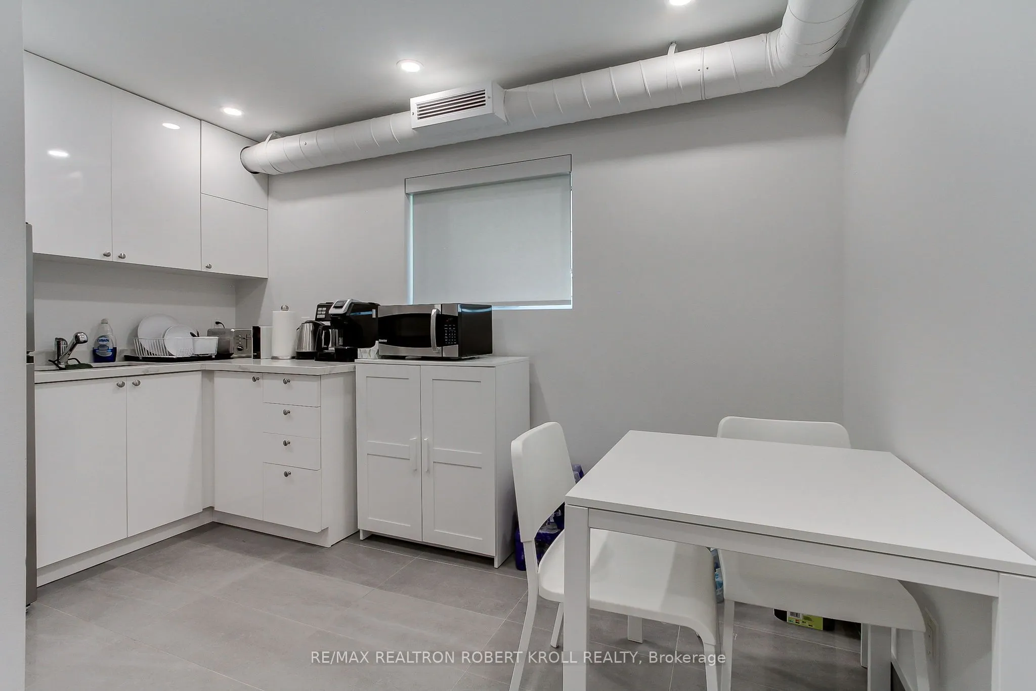 3173 Bathurst Street, #Main Floor