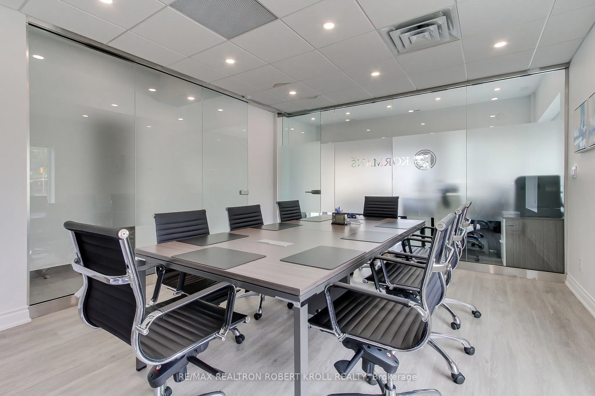 3173 Bathurst Street, #Main Floor