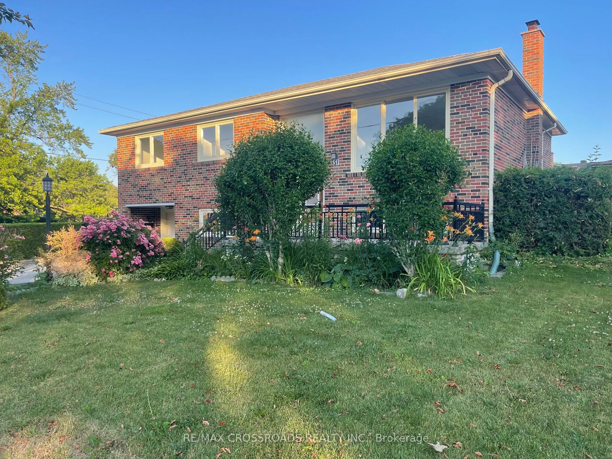 51 Pleasant View Drive