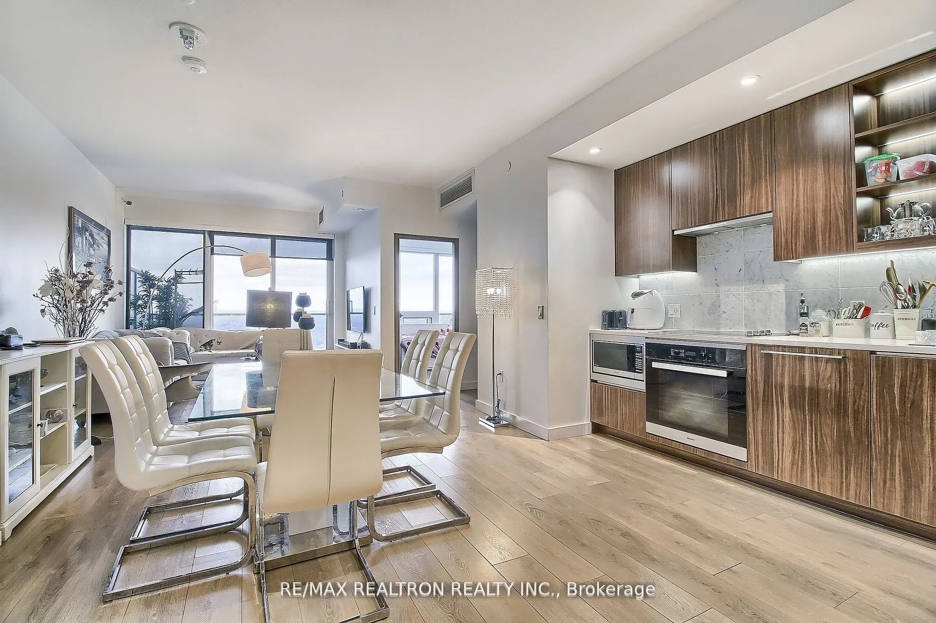 95 McMahon Drive, #3108