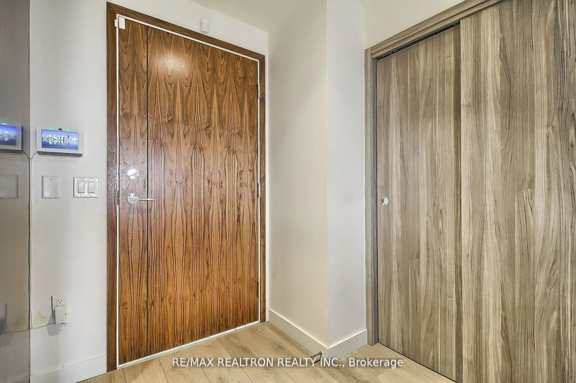 95 McMahon Drive, #3108