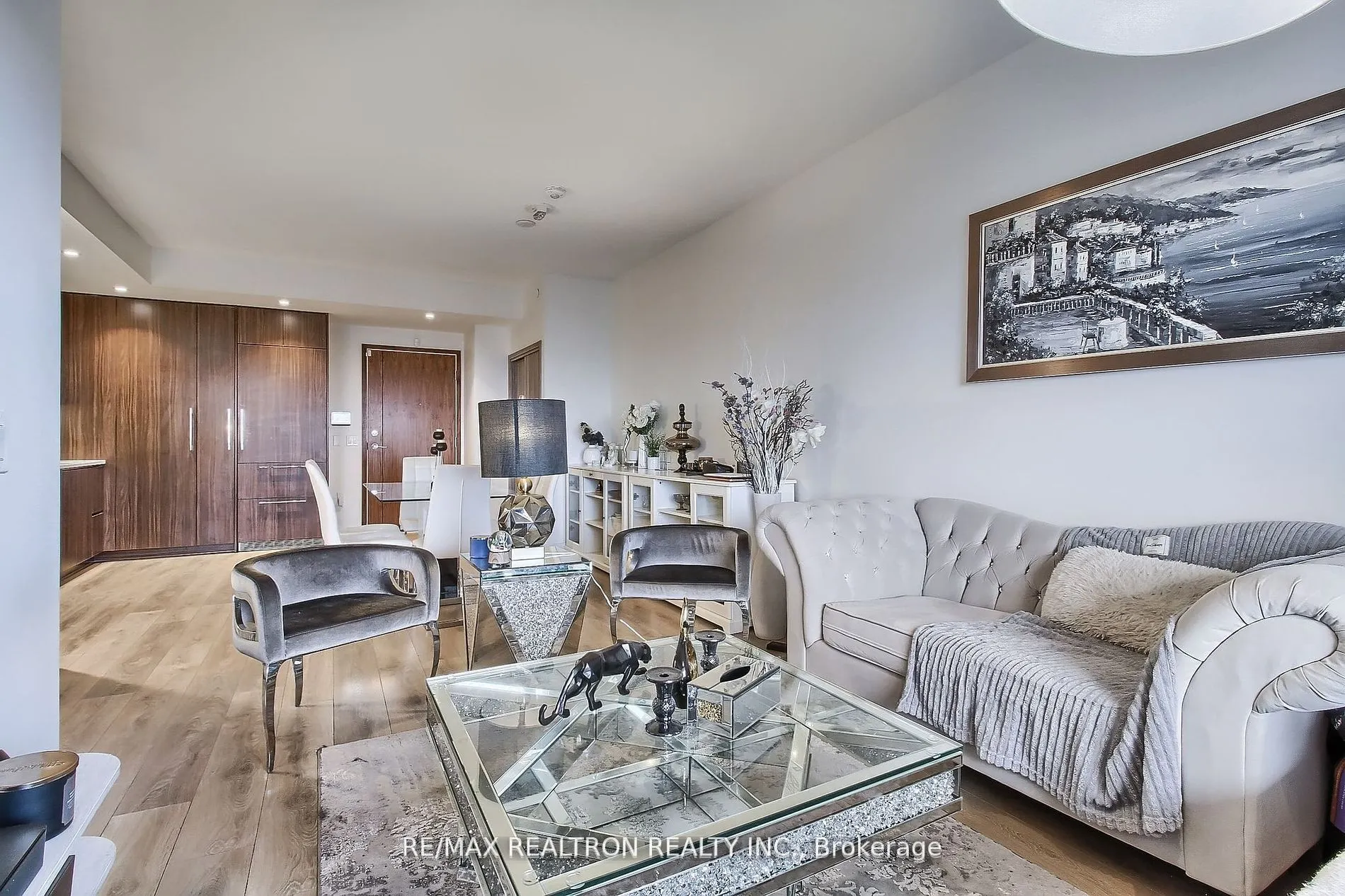 95 McMahon Drive, #3108