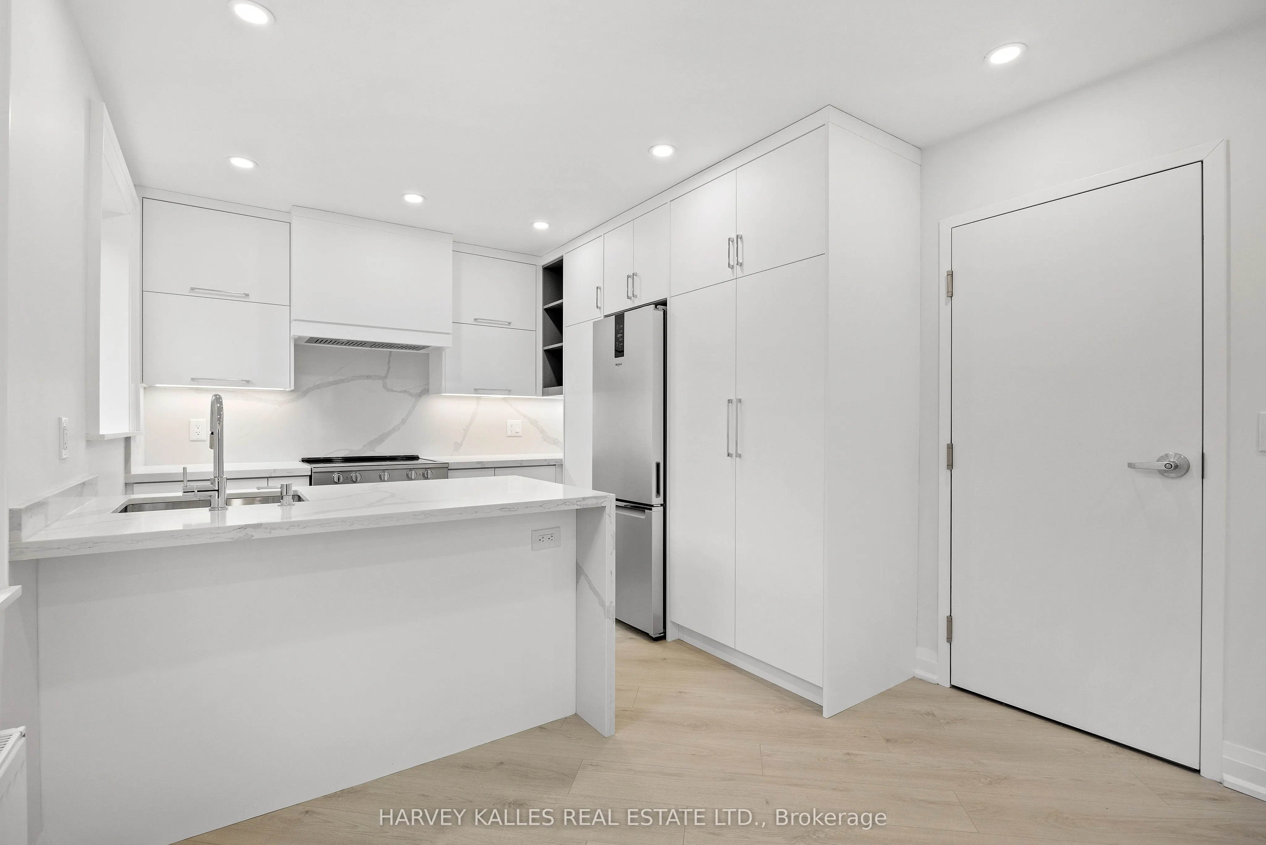 1006 Eglinton Avenue W, #Apt 1