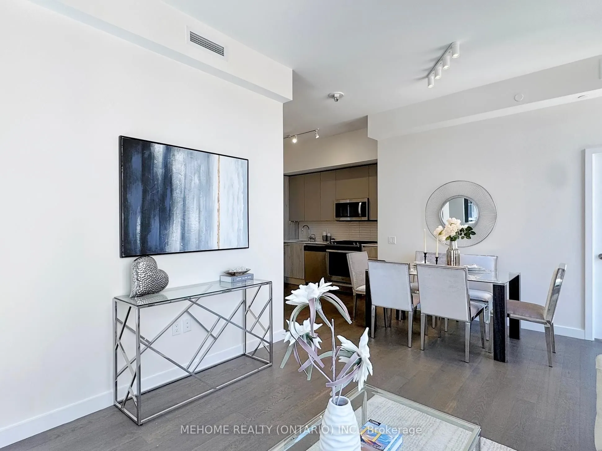 2A Church Street, #702