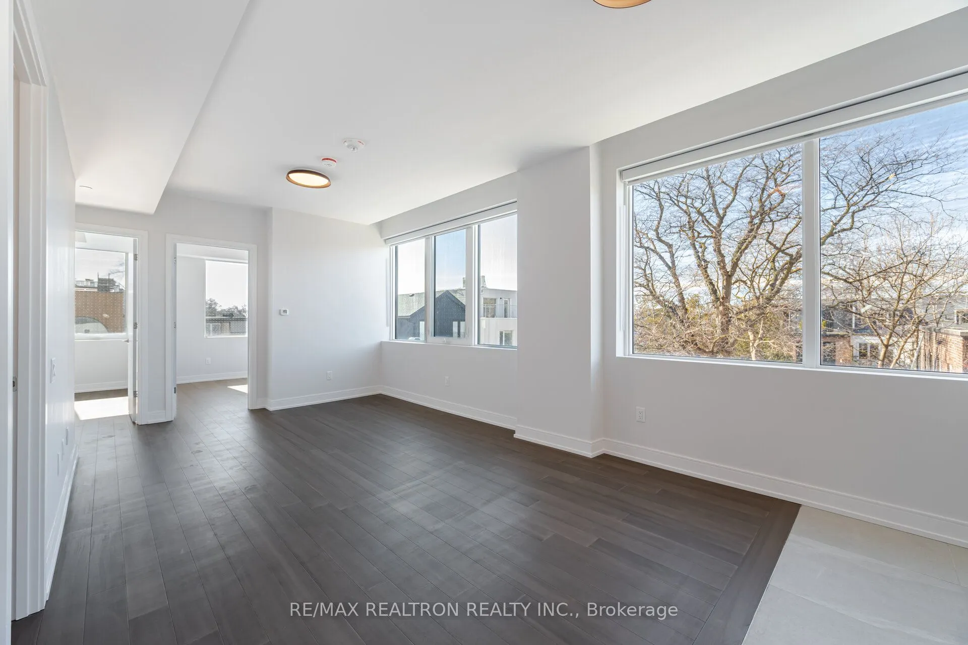 664 Spadina Avenue, #203