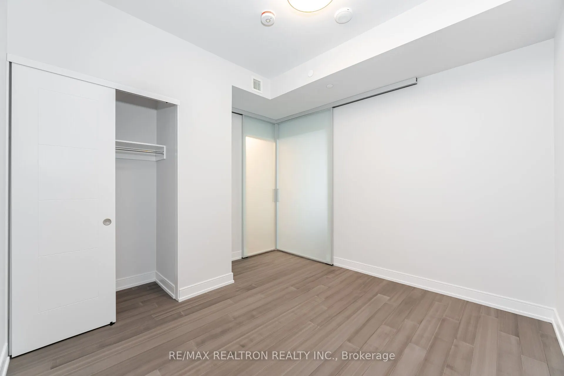 664 Spadina Avenue, #313