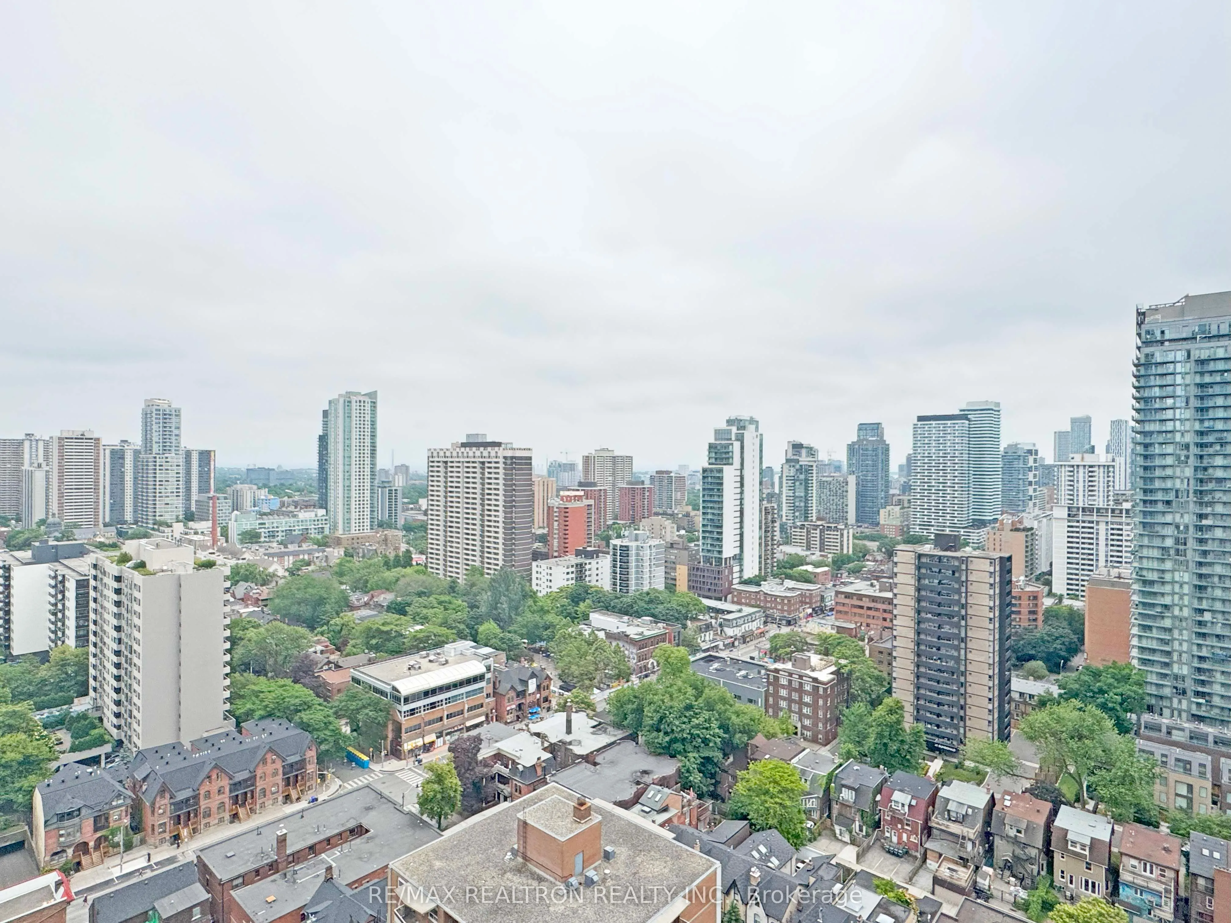 33 Isabella Street, #2714