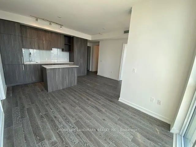 1 Yorkville Avenue, #2405
