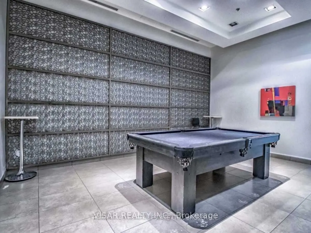 15 Singer Court, #509