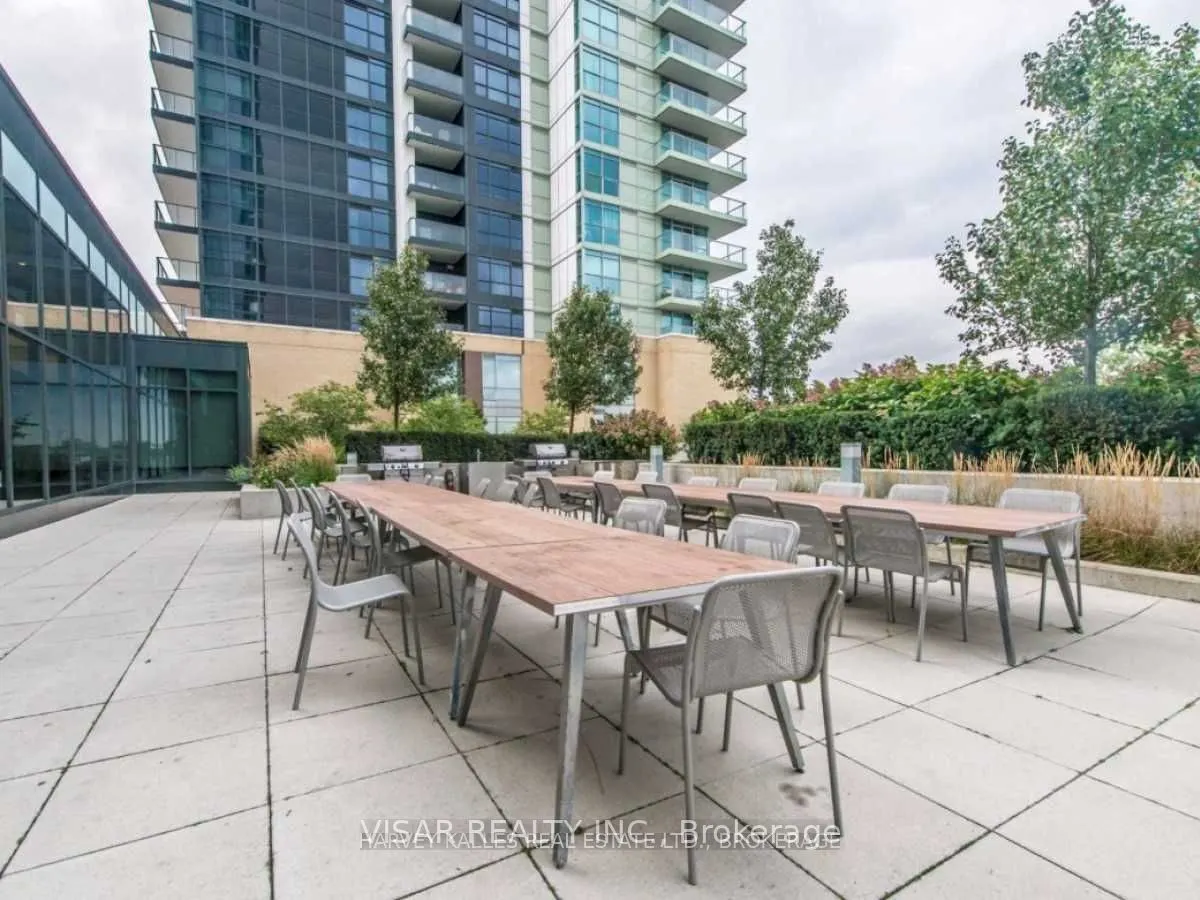 15 Singer Court, #509