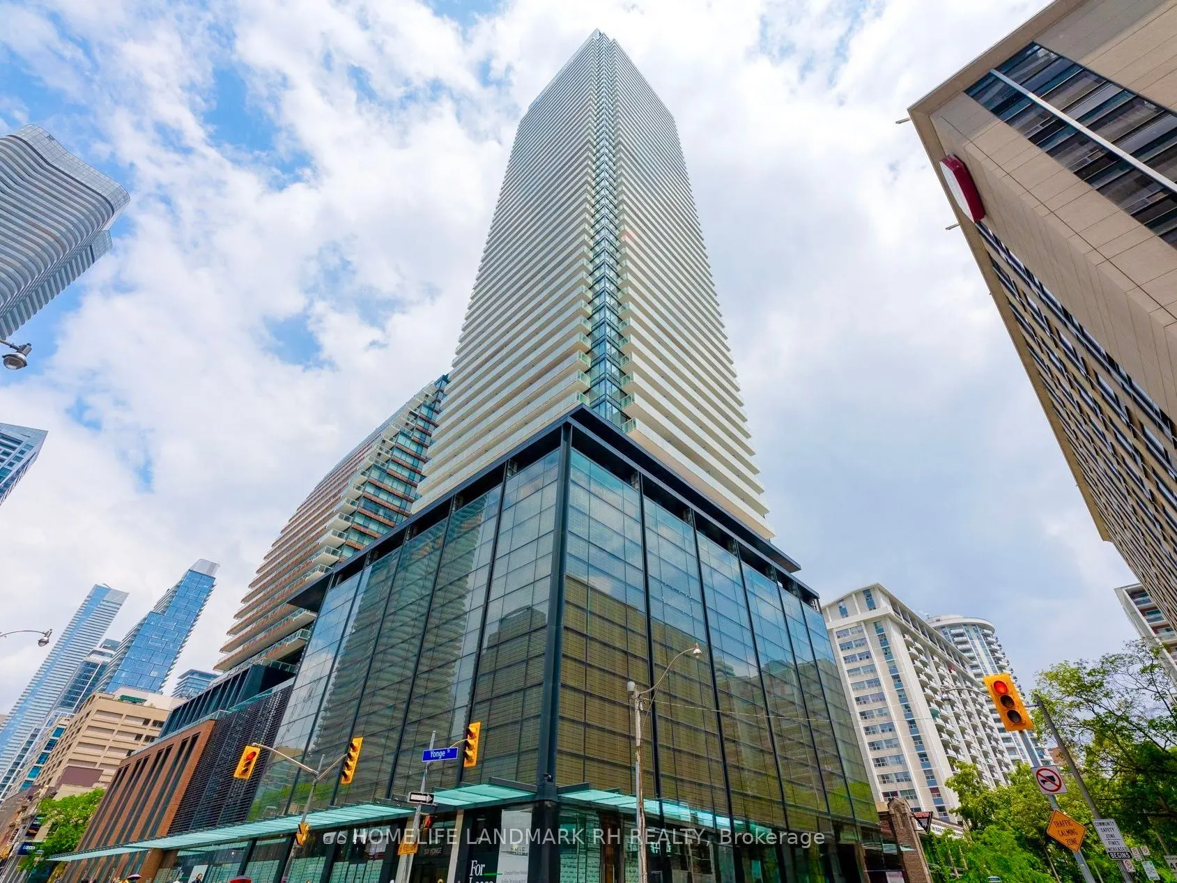 501 Yonge Street, #3808