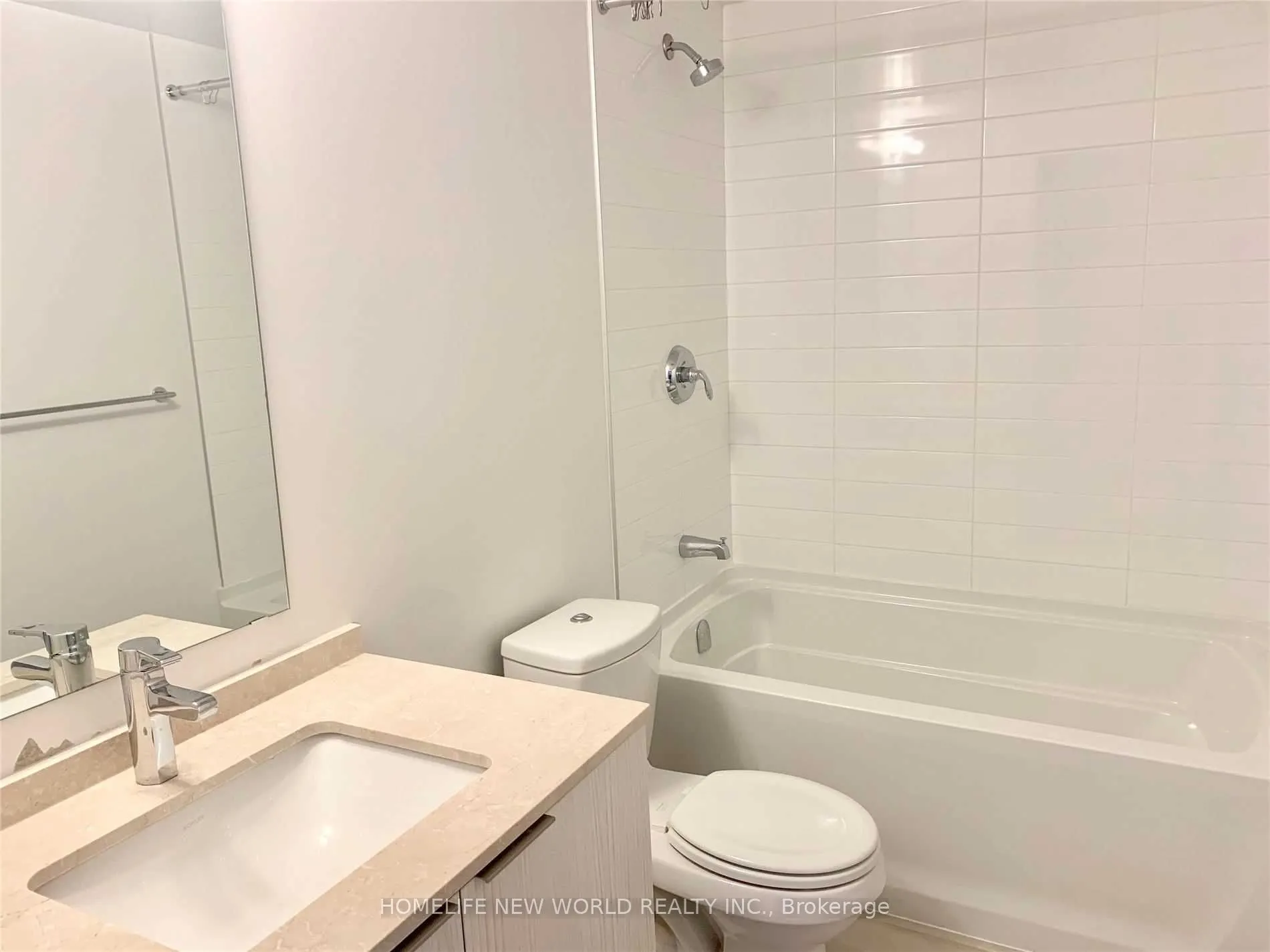 11 Wellesley Street W, #906