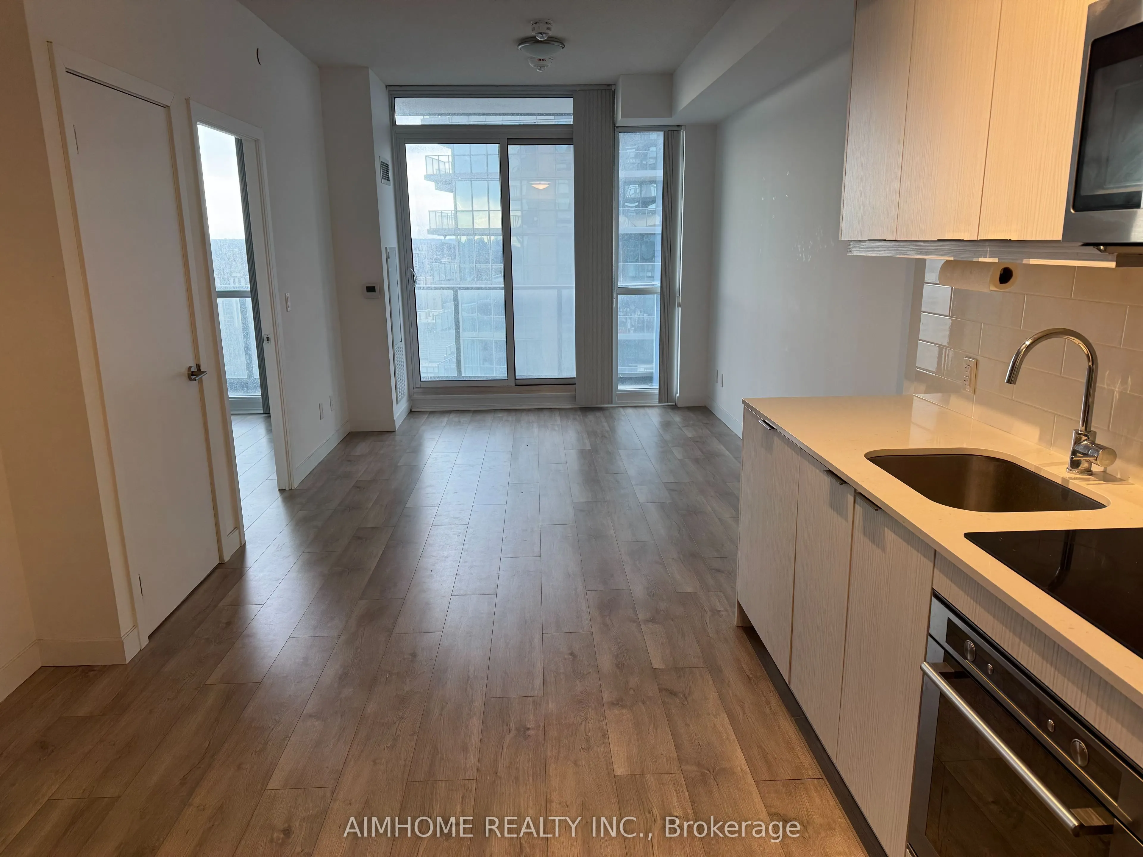 38 Forest Manor Road, #1801