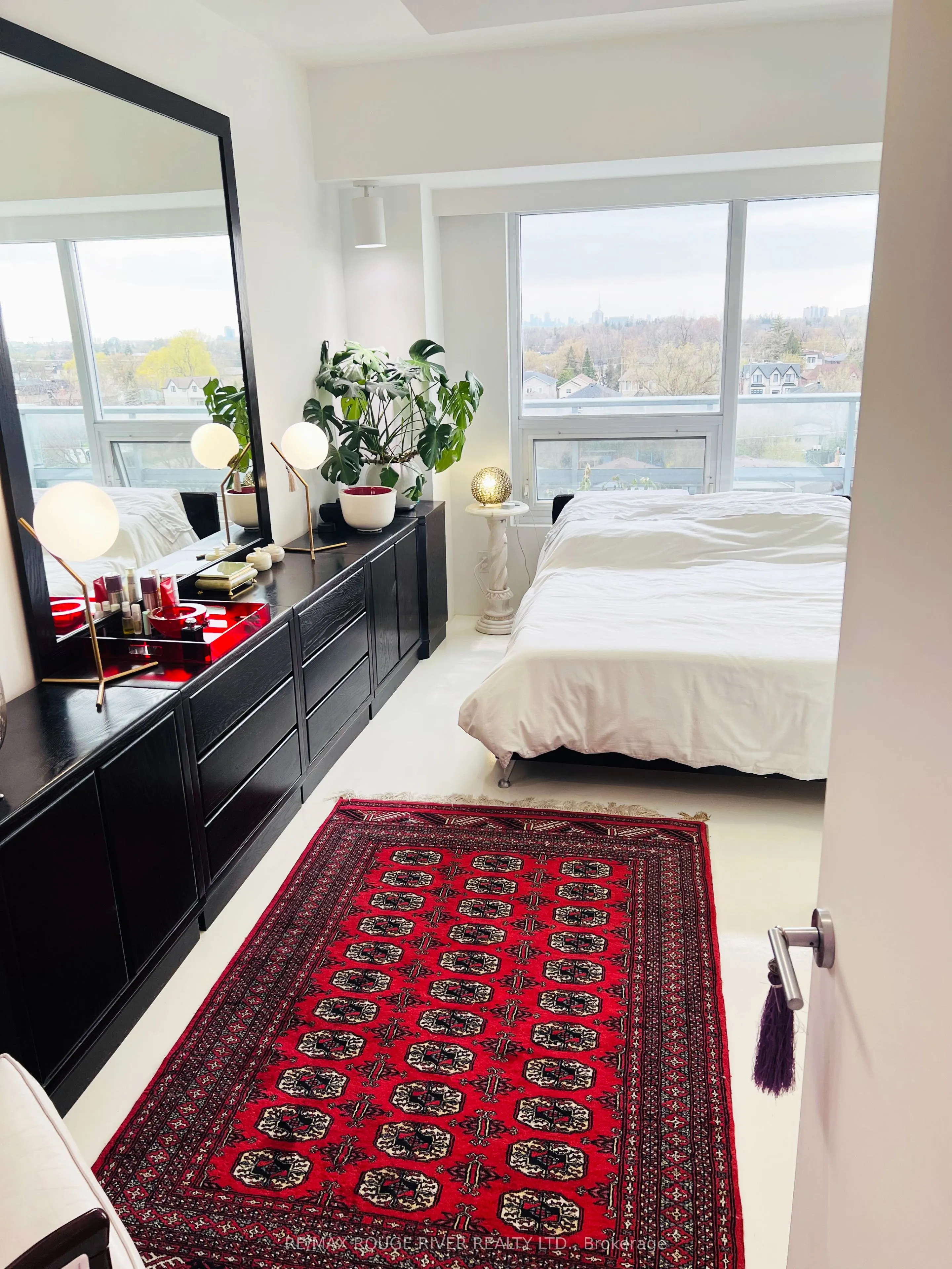 701 Sheppard Avenue W, #702