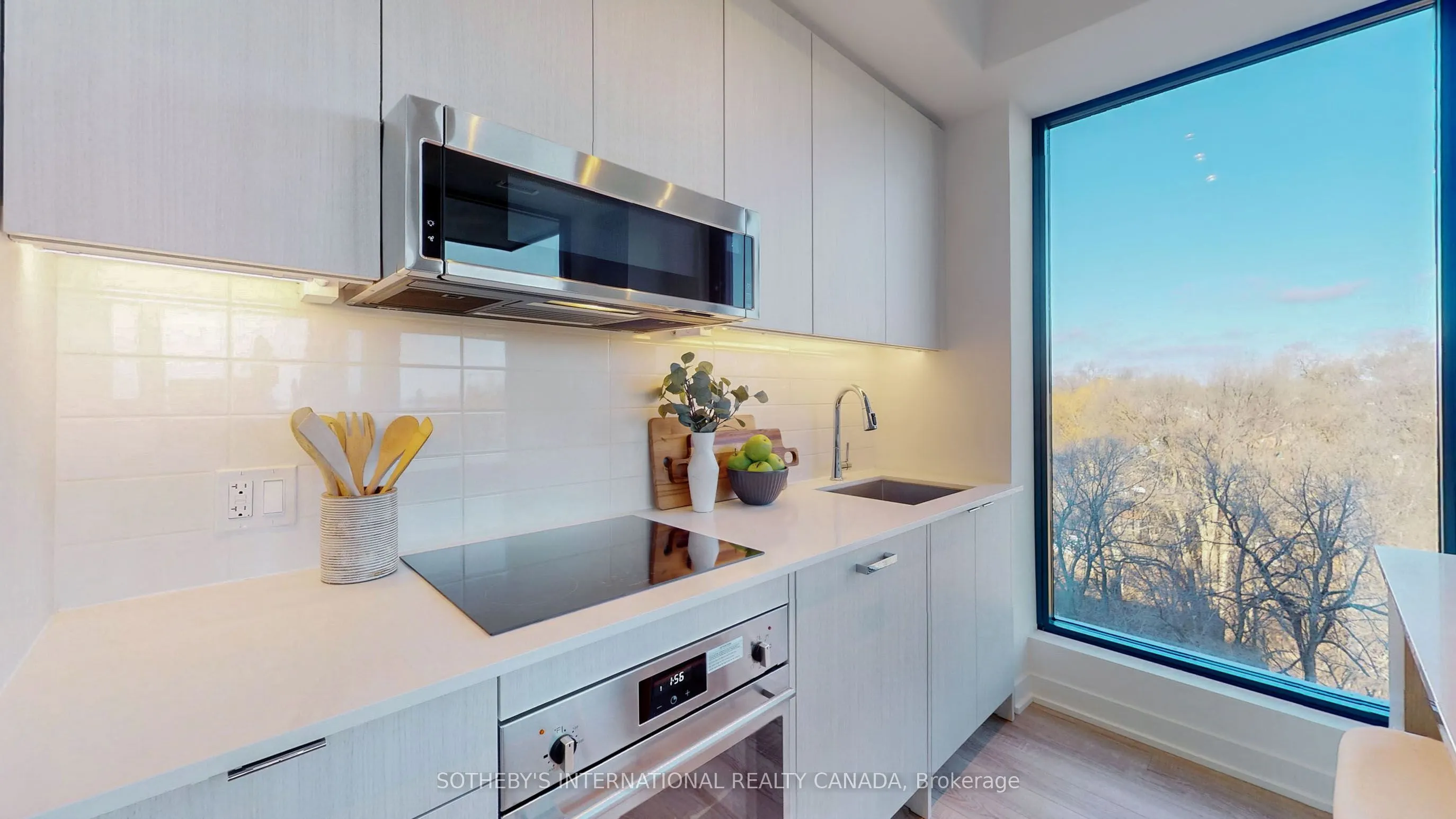 250 Lawrence Avenue W, #624