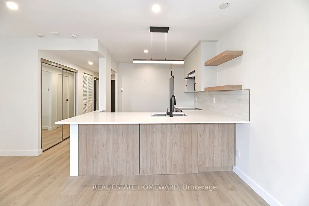 60 Homewood Avenue, #533