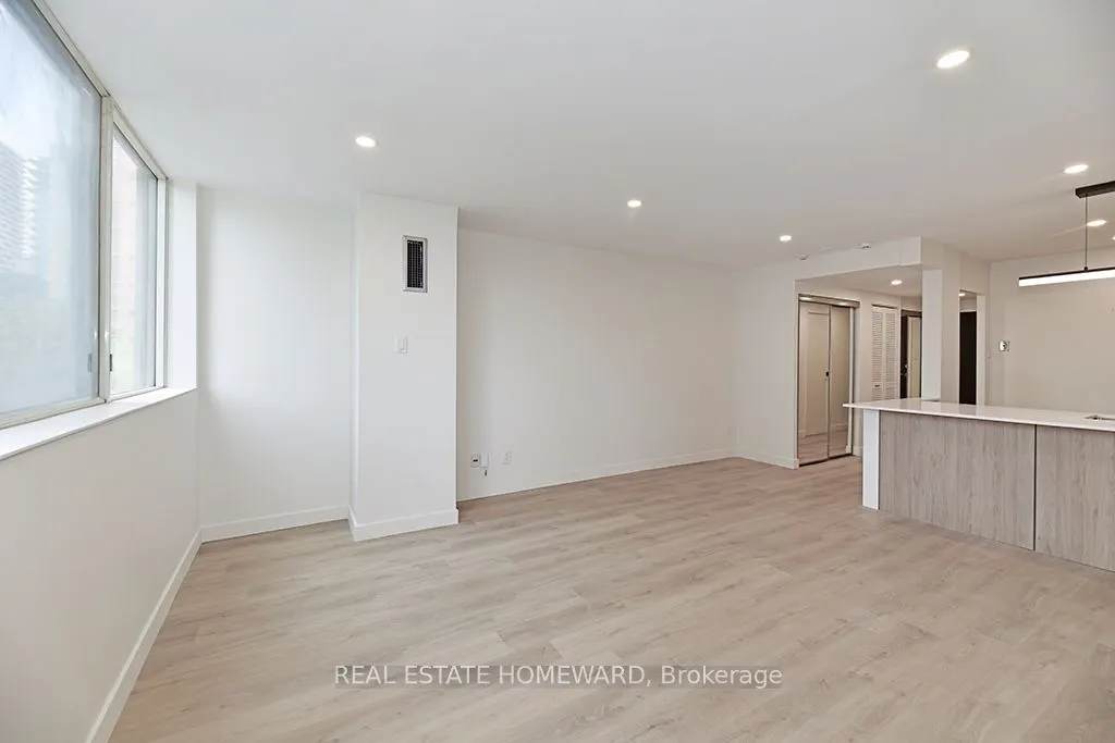 60 Homewood Avenue, #533