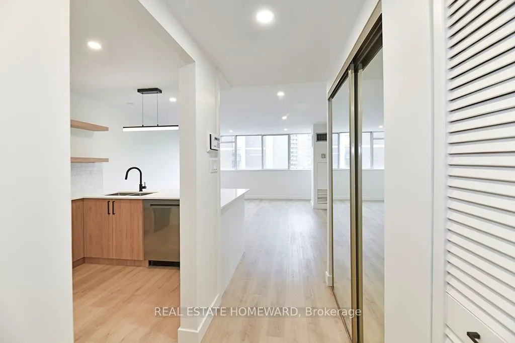 60 Homewood Avenue, #533