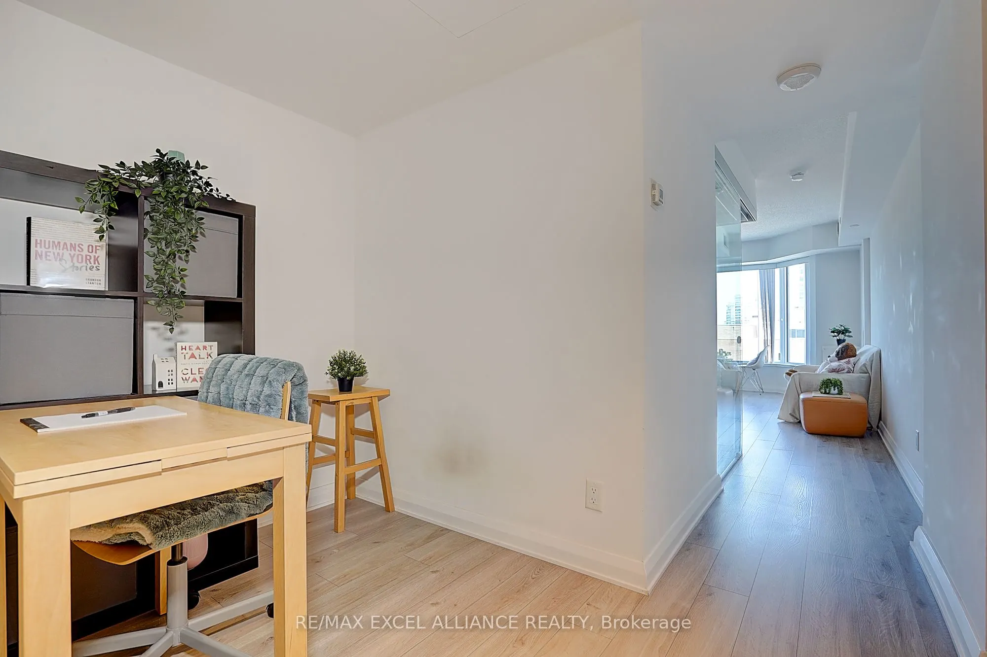 155 Yorkville Avenue, #801