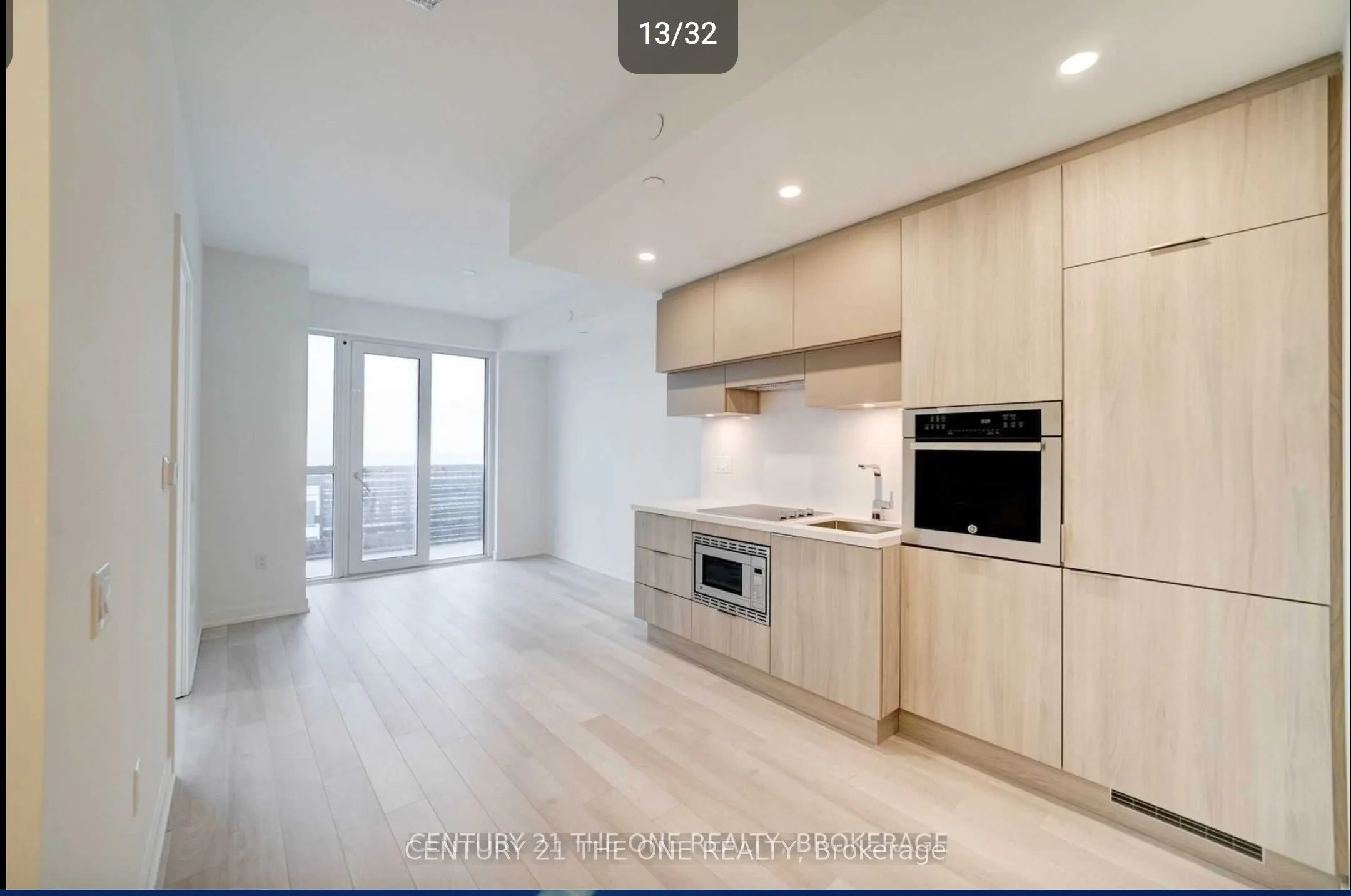 39 Roehampton Avenue, #4110