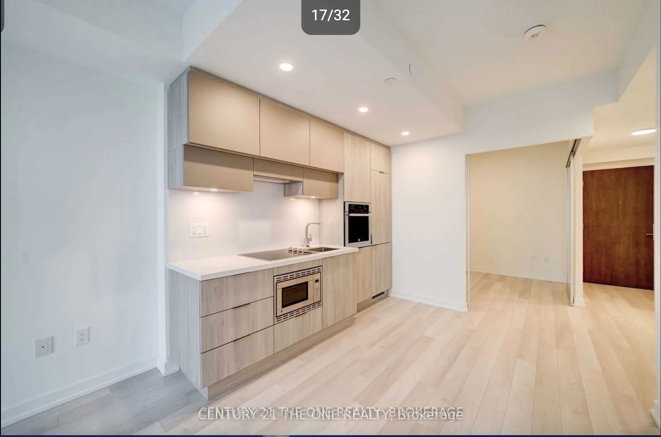 39 Roehampton Avenue, #4110