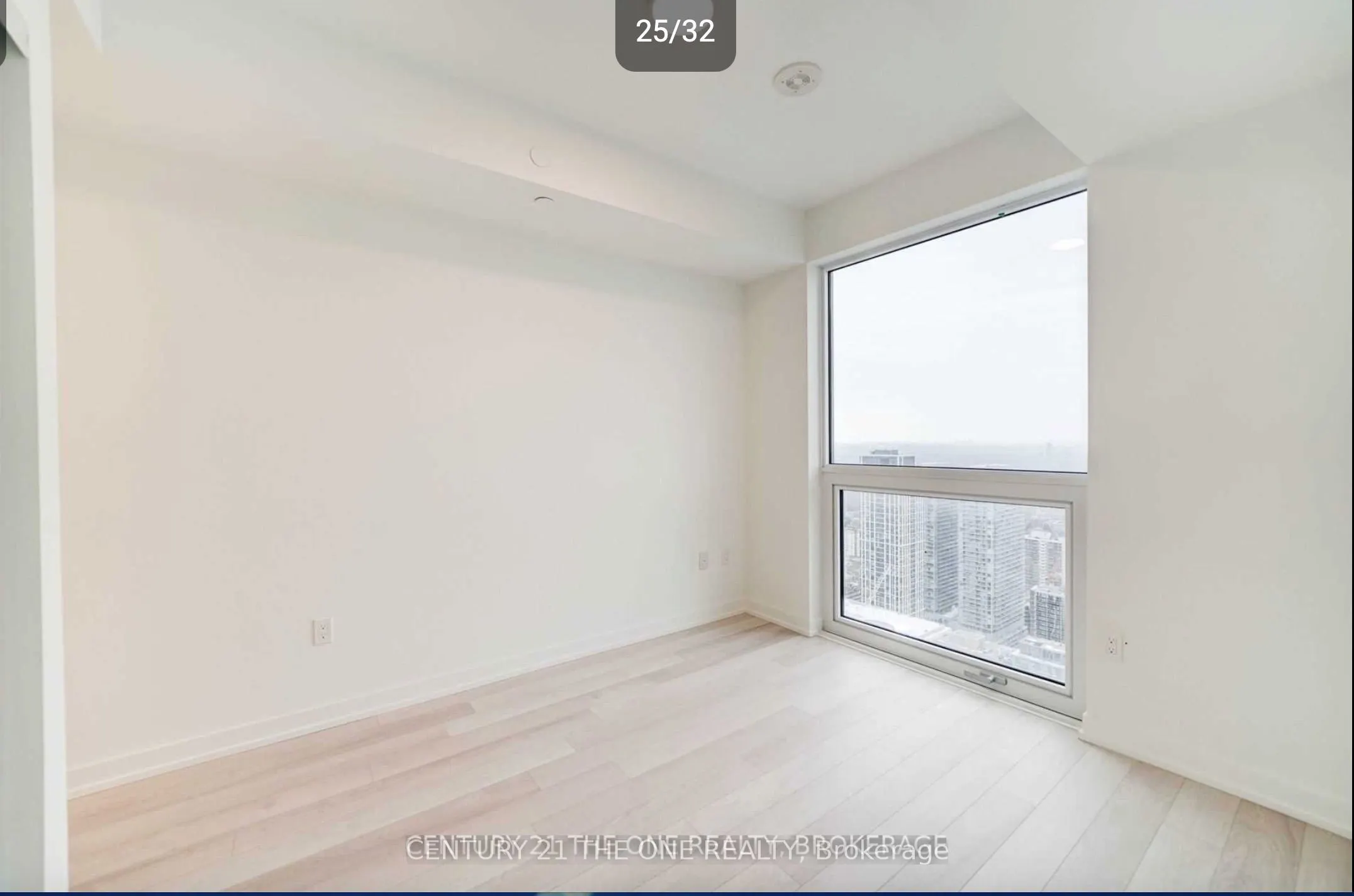 39 Roehampton Avenue, #4110