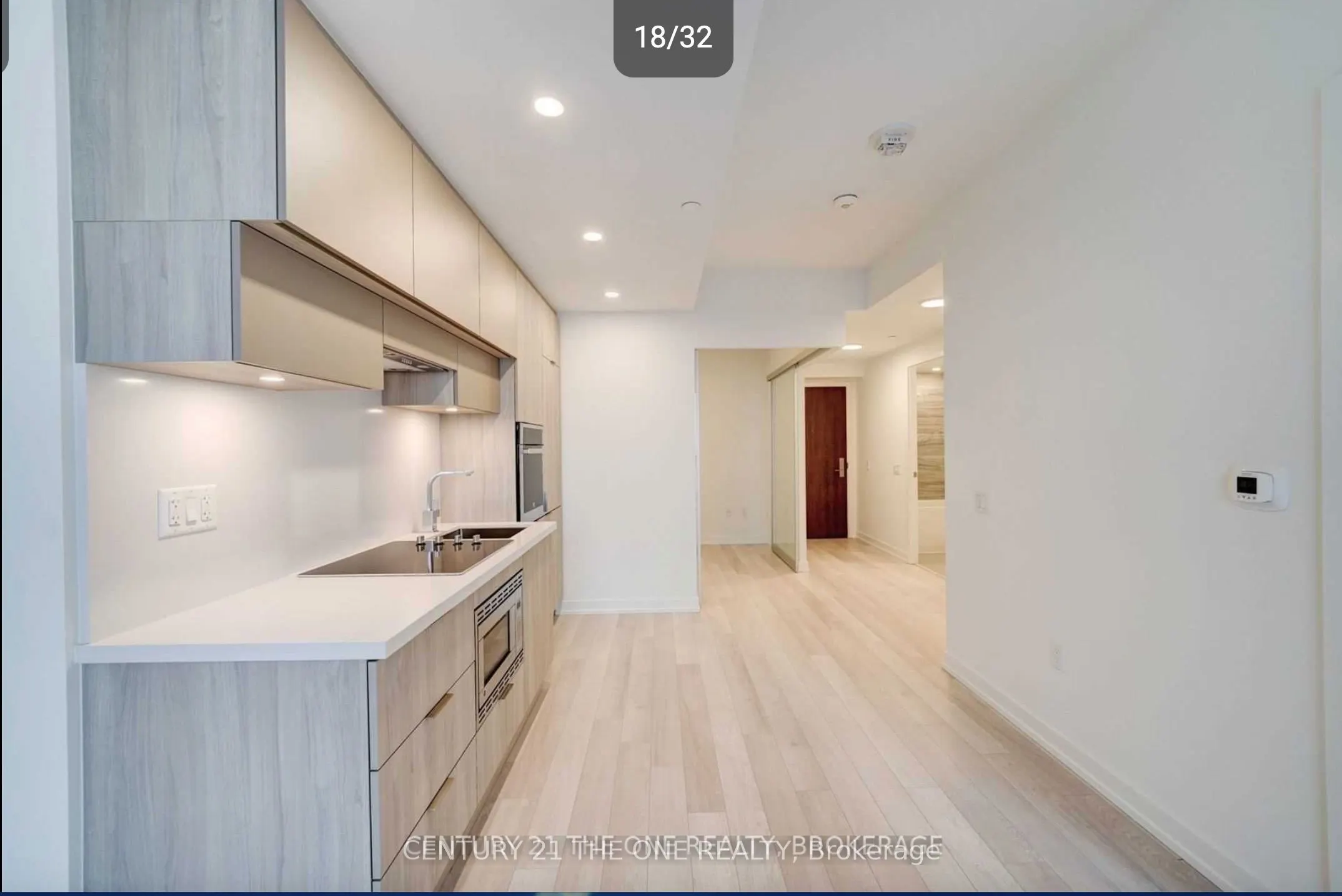 39 Roehampton Avenue, #4110