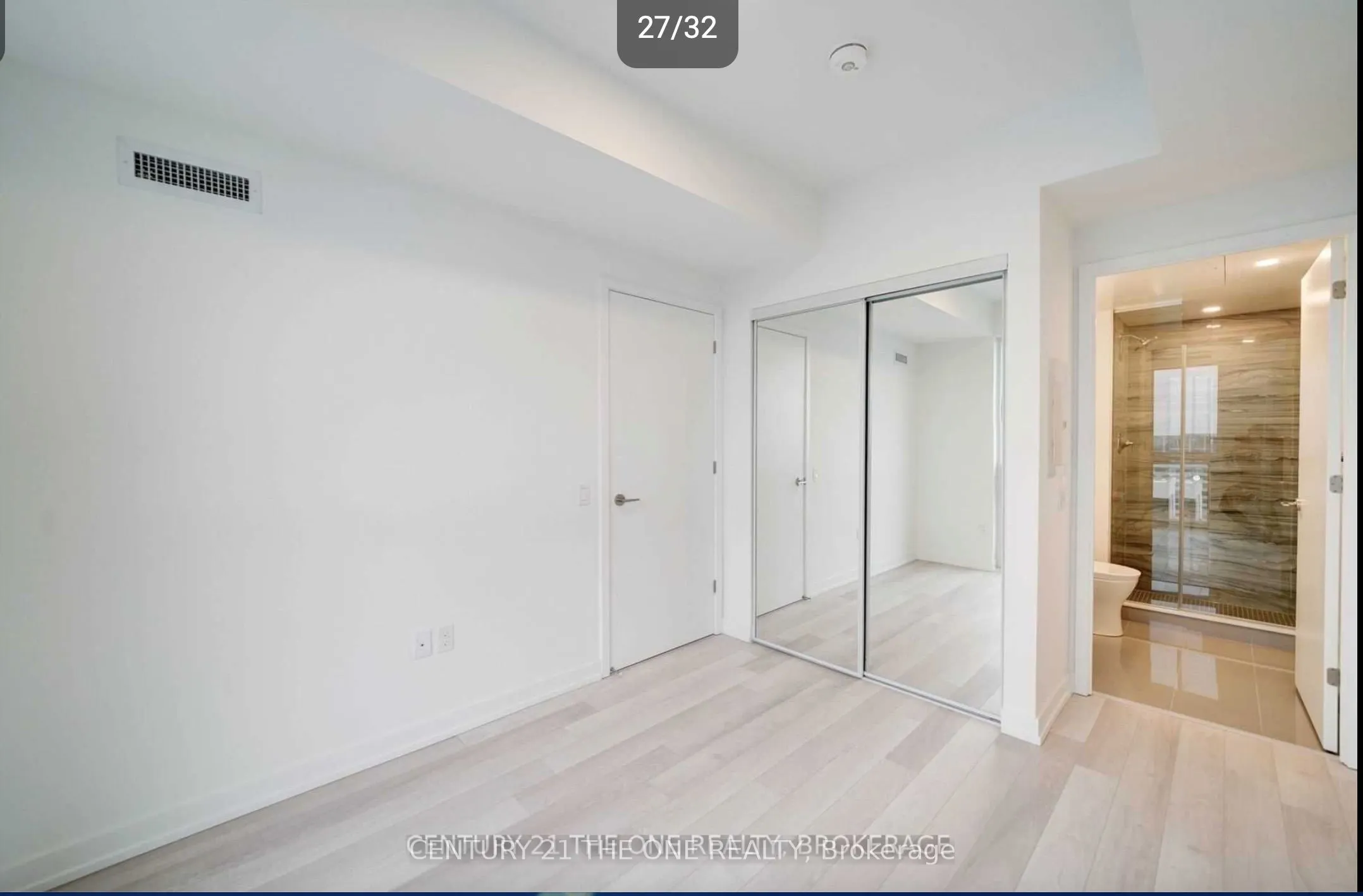 39 Roehampton Avenue, #4110