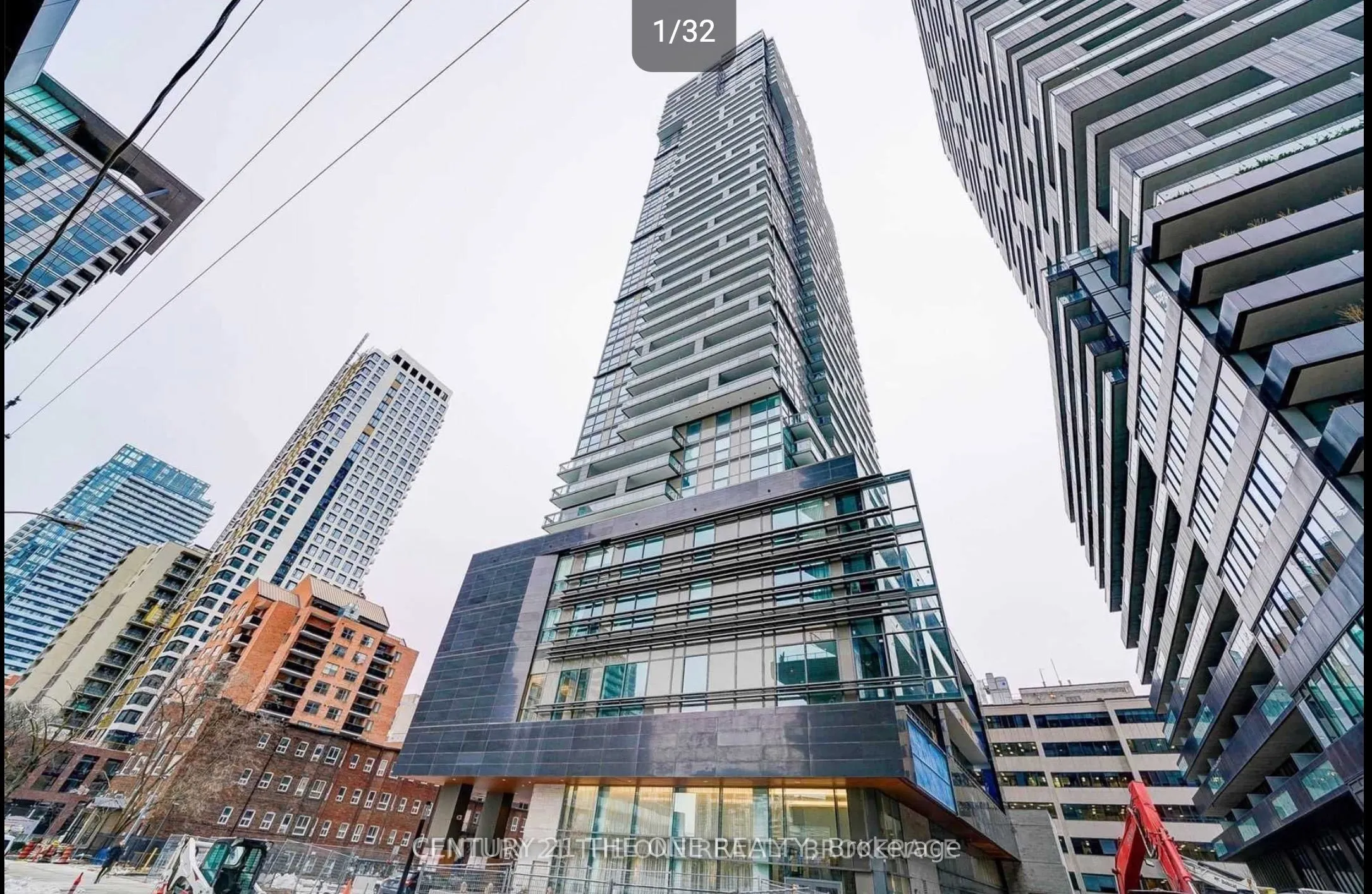 39 Roehampton Avenue, #4110