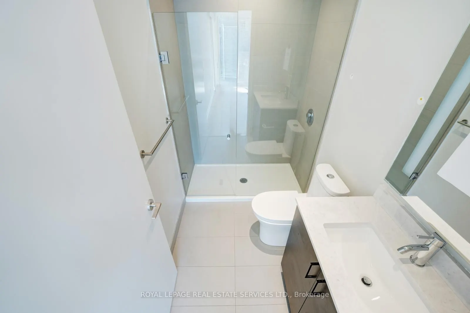 135 East Liberty Street, #1111