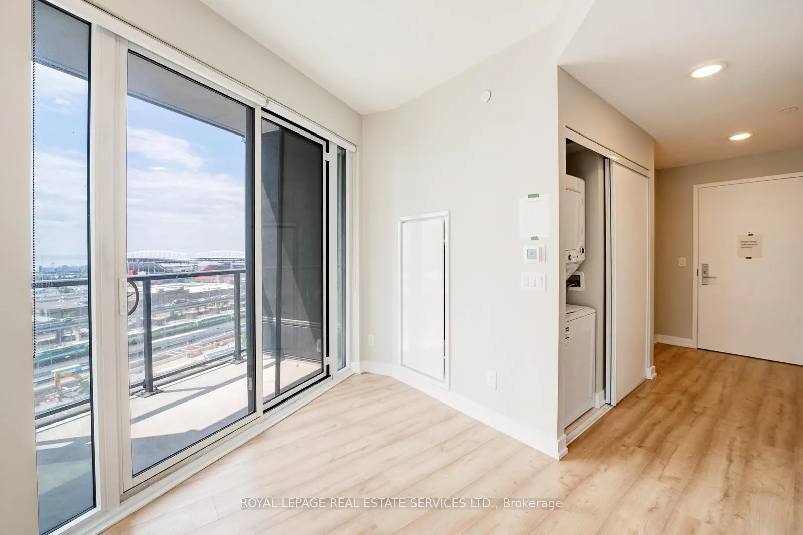 135 East Liberty Street, #1111
