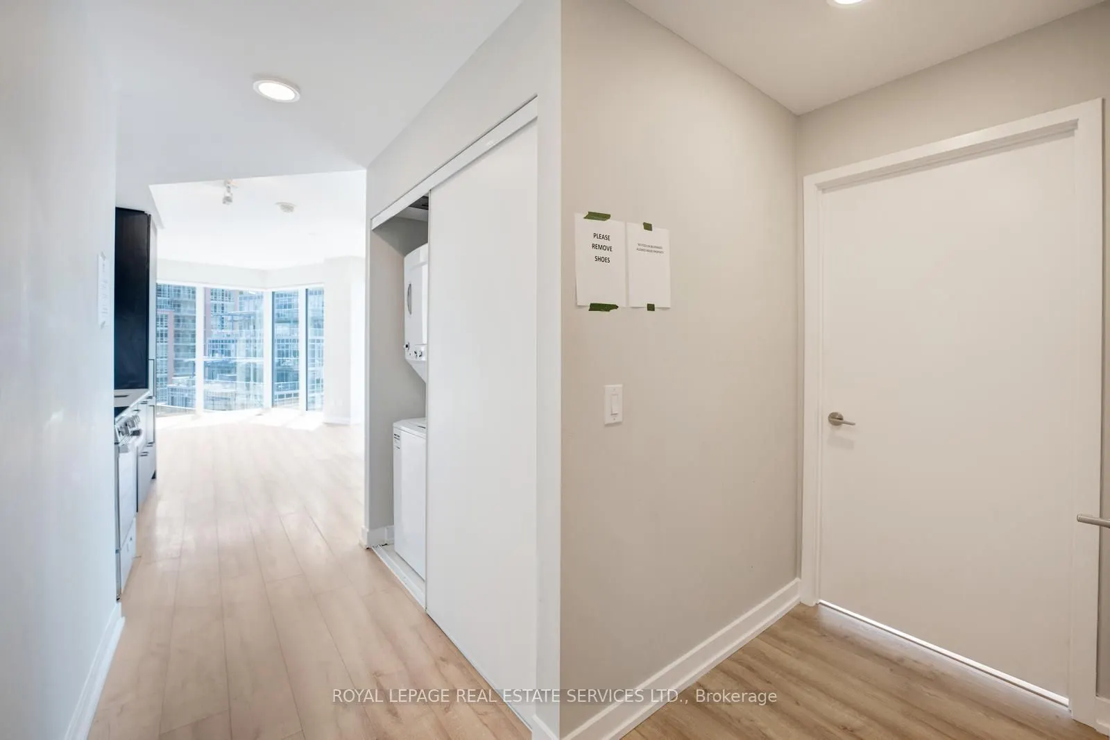 135 East Liberty Street, #1111