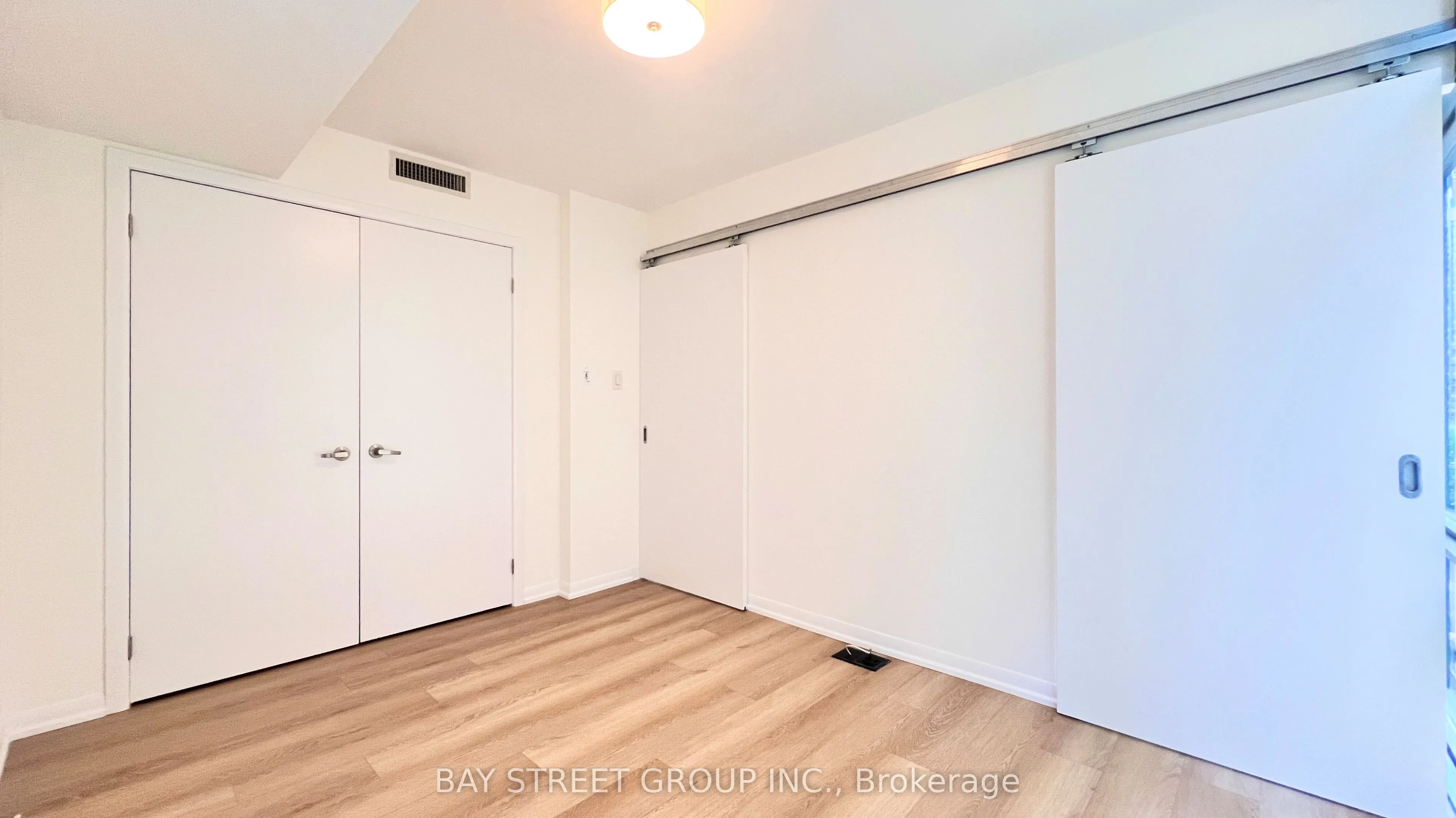 38 Grenville Street, #508