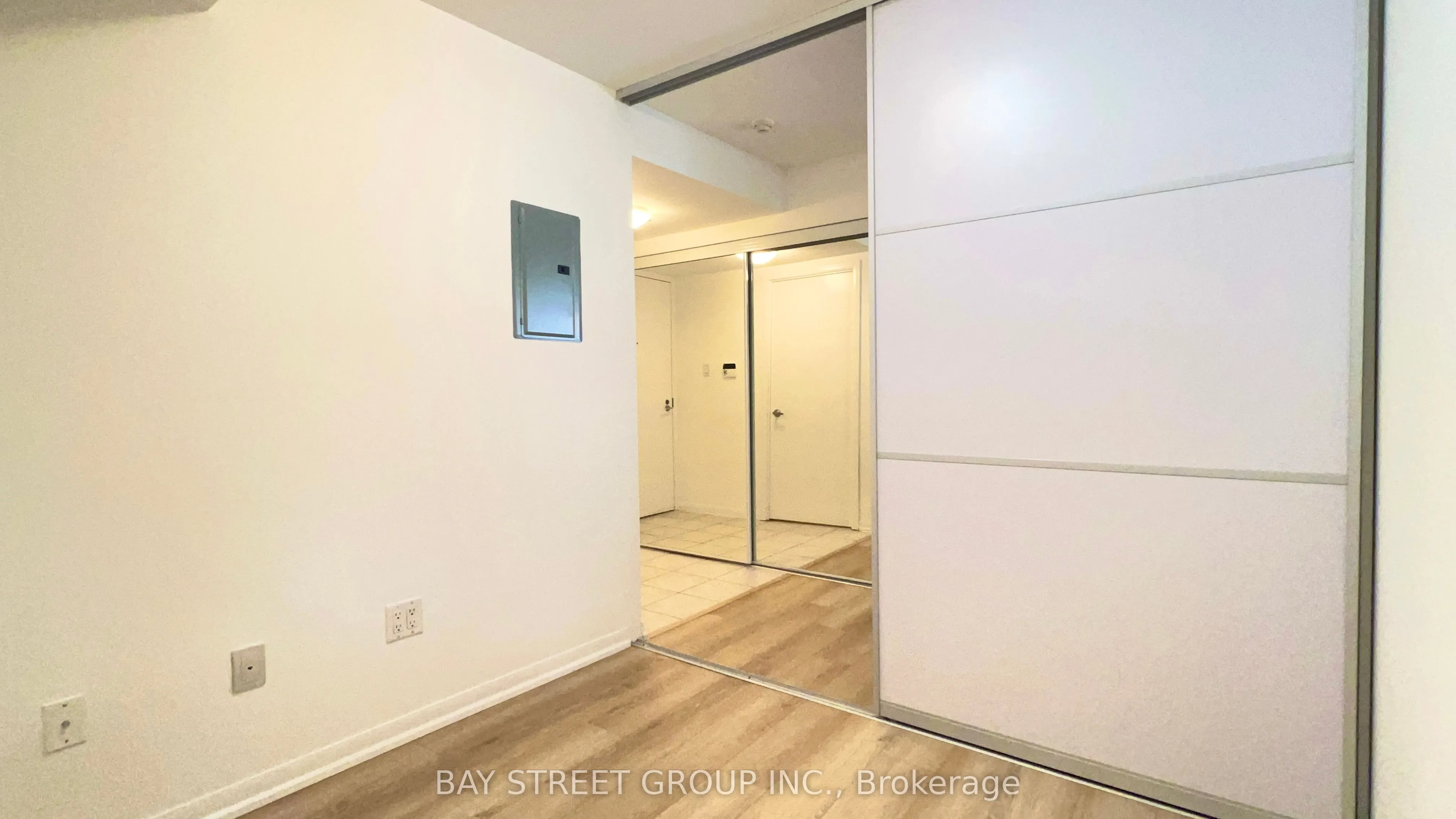 38 Grenville Street, #508