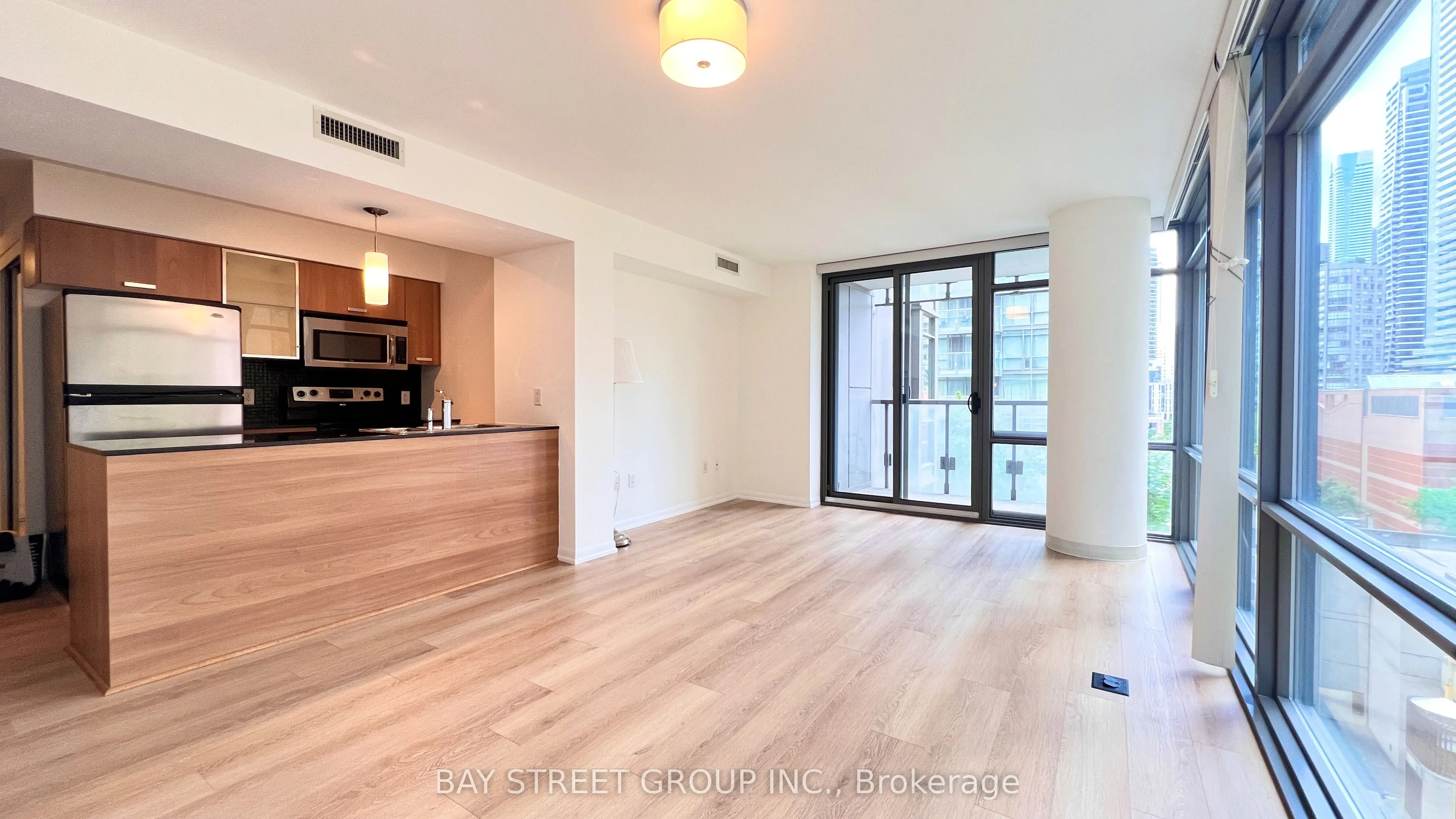 38 Grenville Street, #508