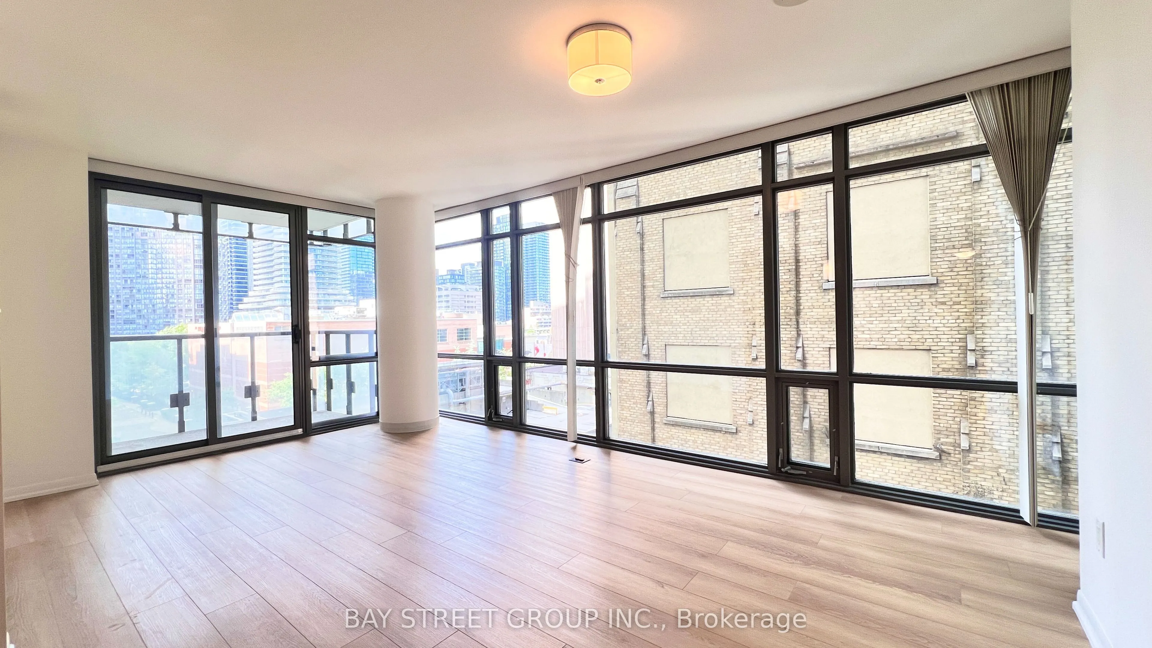 38 Grenville Street, #508