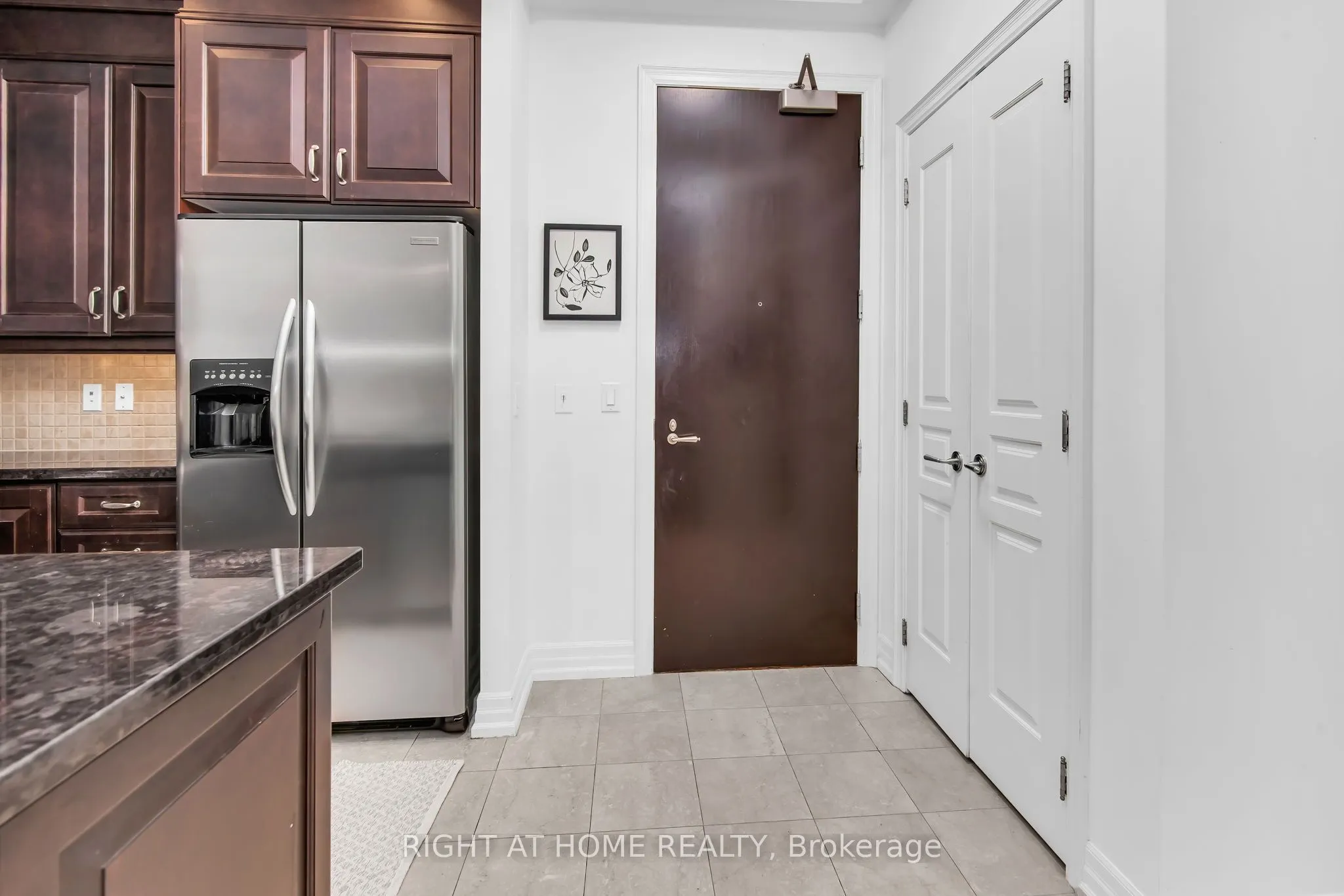 20 Burkebrook Place #306