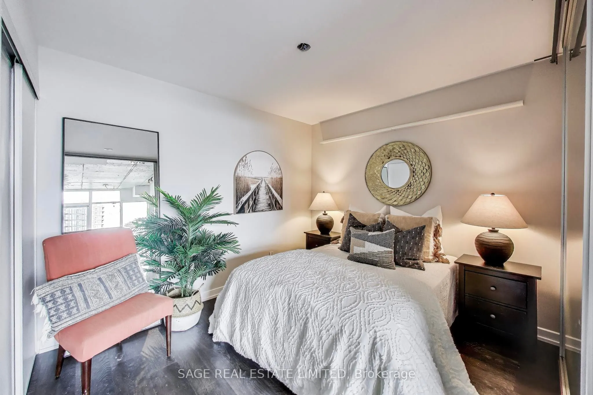 1205 Queen Street W, #604