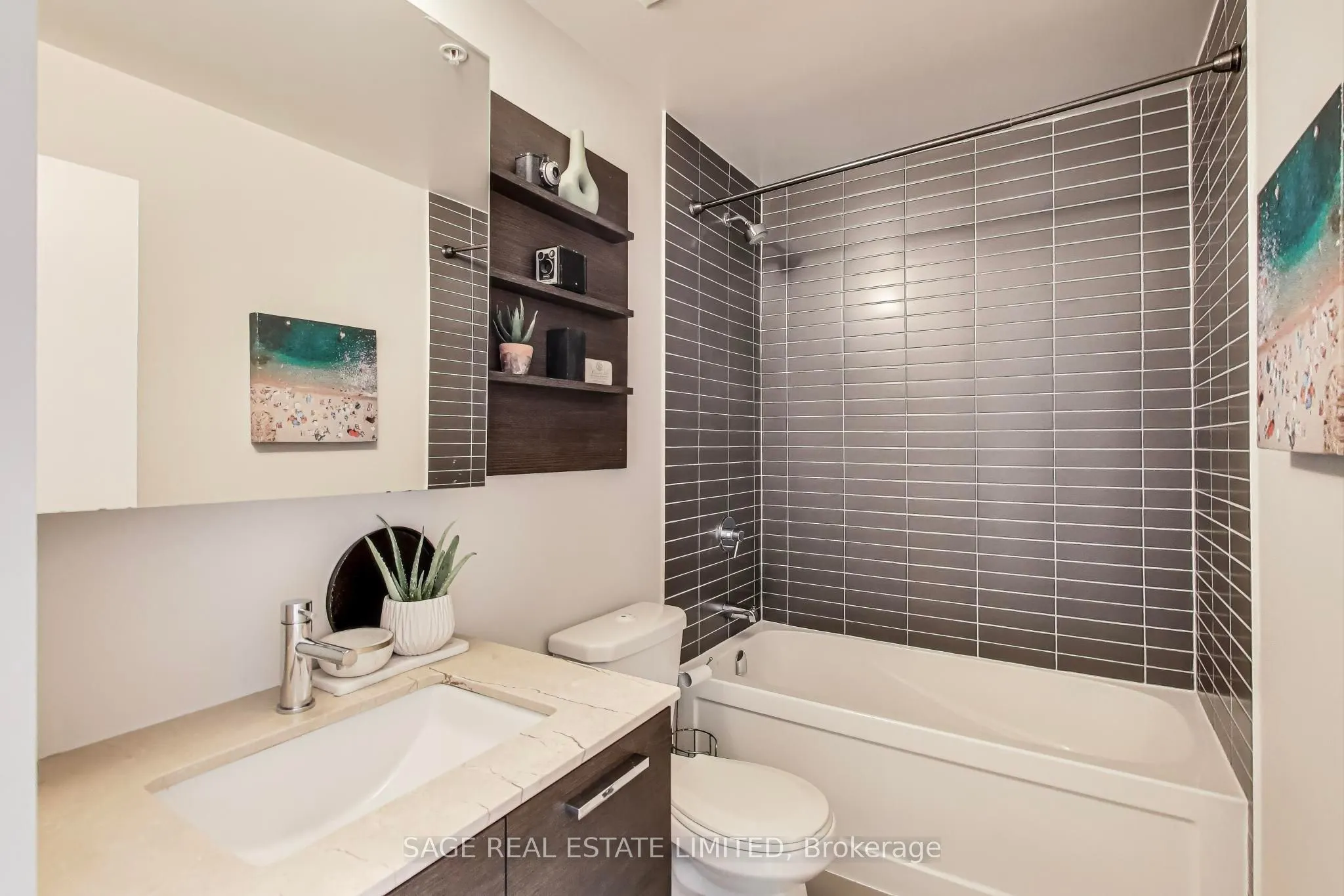 1205 Queen Street W, #604